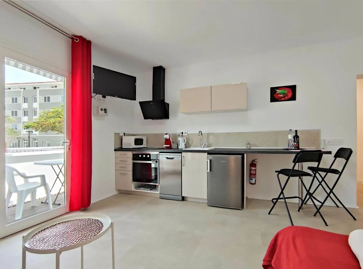 Fantastico Apartments Ruhige Top-Lage, Balkon Oder Terrasse, Gratis Parkplatz & Klimaanlage, Ideal Fuer Paare Und Alleinreisende Puerto de la Cruz