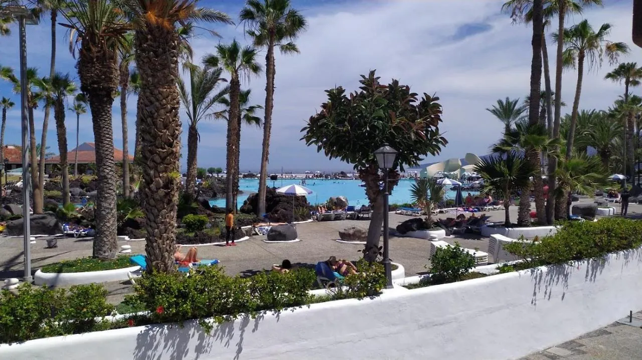 Apartments Fantastico Puerto De La Cruz With Balcony, Terrace, Air Conditioning And Free Parking, Ideal For Couples And Solo Travelers