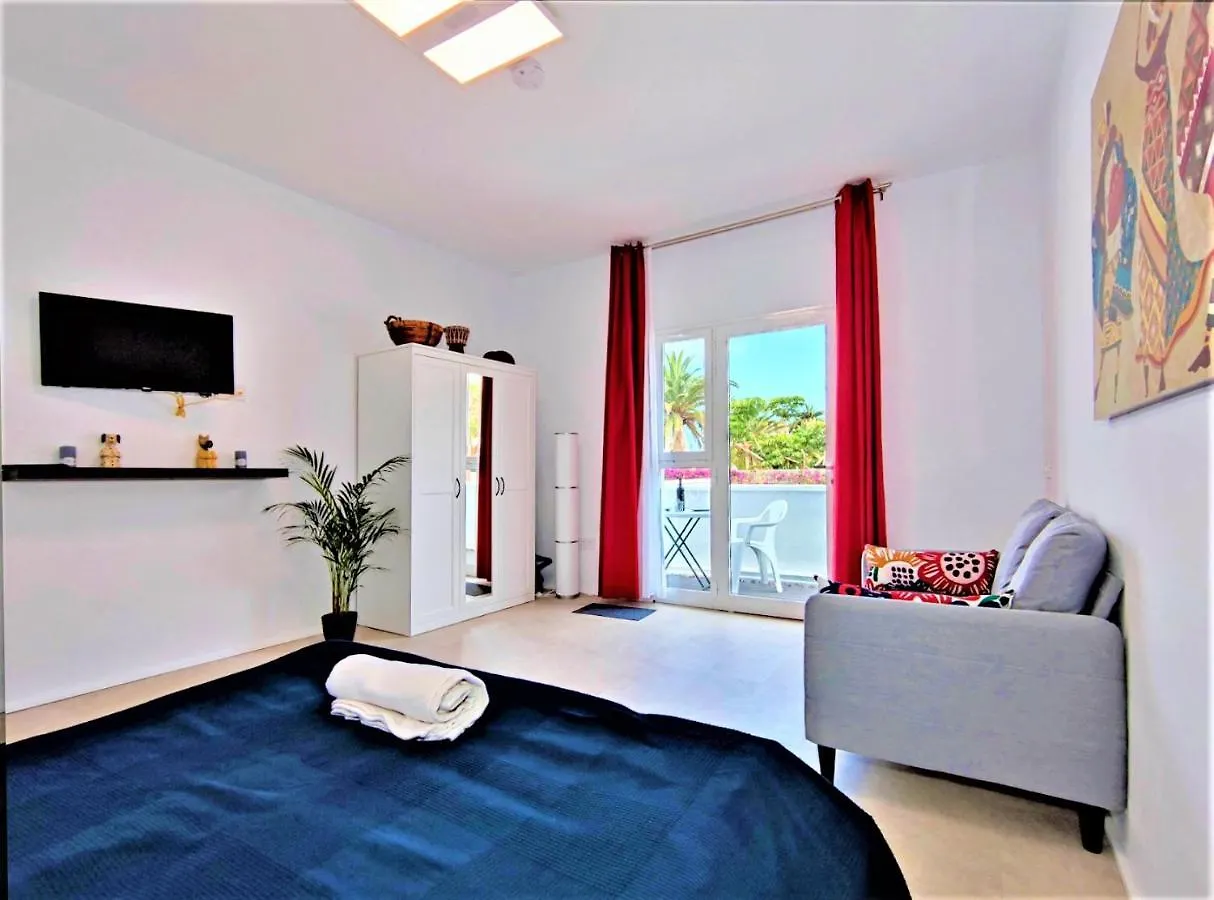 Apartments Fantastico Puerto De La Cruz With Balcony, Terrace, Air Conditioning And Free Parking, Ideal For Couples And Solo Travelers