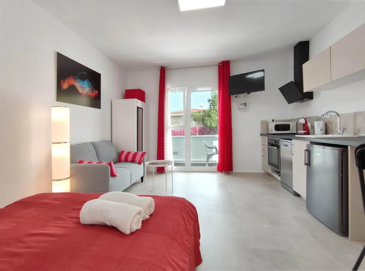 Apartments Fantastico Puerto De La Cruz With Balcony, Terrace, Air Conditioning And Free Parking, Ideal For Couples And Solo Travelers Puerto de la Cruz (Tenerife)